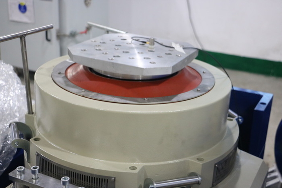 Elektrodynamiczny system testowy wibracyjny o wysokiej częstotliwości do testowania wstrząsów i wibracji