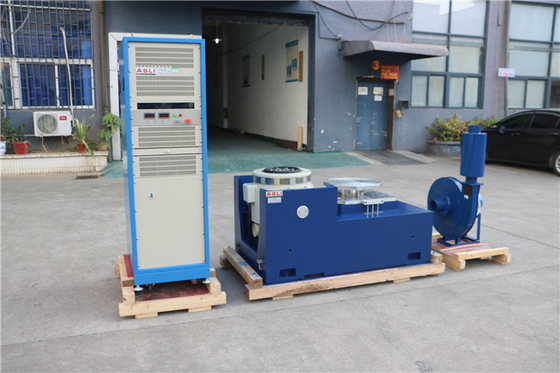 ASTM D4728 Tester drgań o wysokiej częstotliwości osi XYZ do losowego testu mechanicznego wstrząsu sinusoidalnego