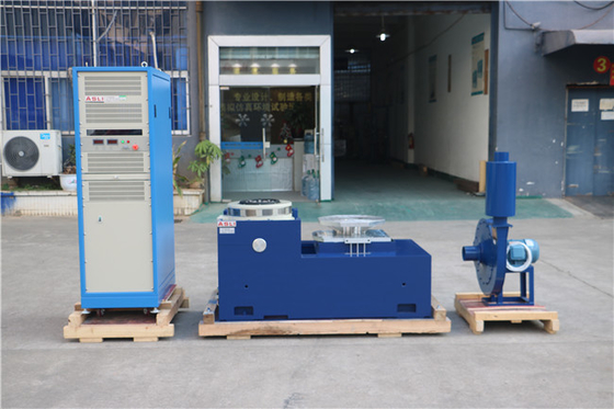 Laboratorium IEC 62133 120kg.F Elektrodynamiczna wytrząsarka wibracyjna do testowania ogniw akumulatora